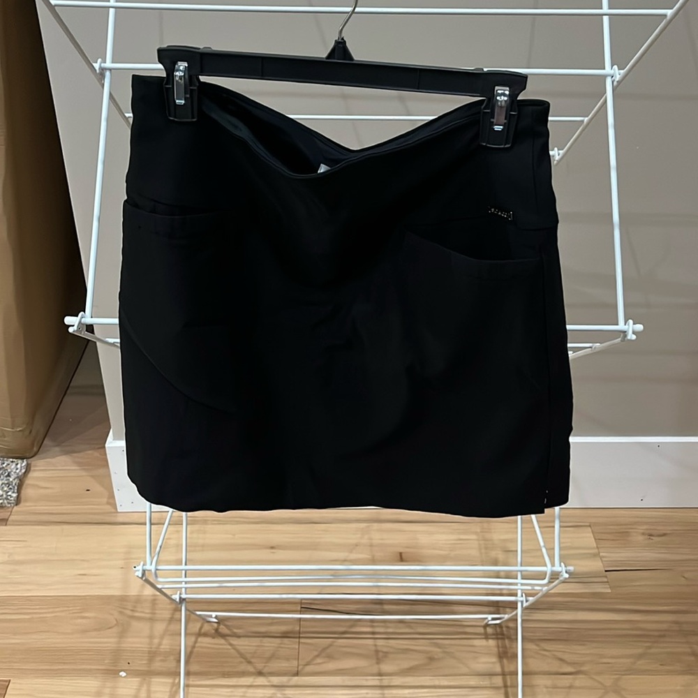Black skirt